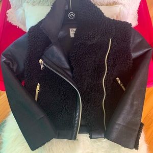 American Widgeon Motto Jacket. Kid’s 4T